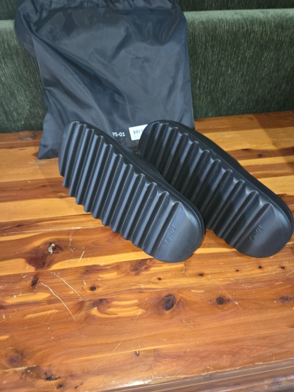 Yeezy Slides YS-01 Onyx Black Slides Size 10 Comfortable Minimalist Sandals - Picture 3 of 3